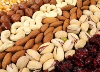 Dried fruit: what is it and why eat it every day