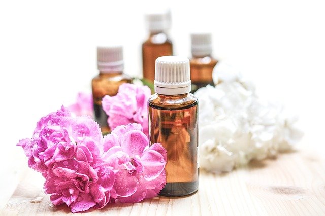 Essential Oils for Dry Skin