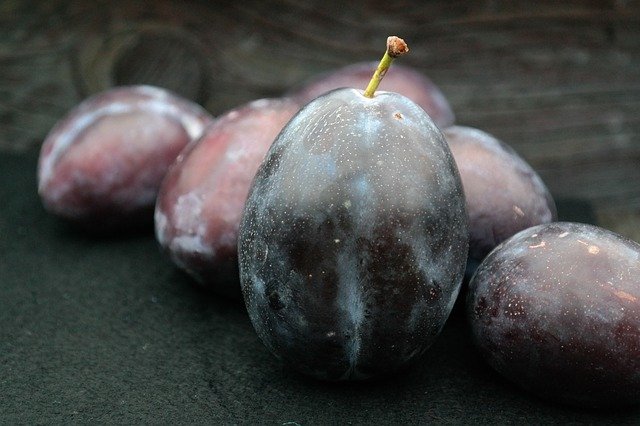 Treat diabetes with Black Plum