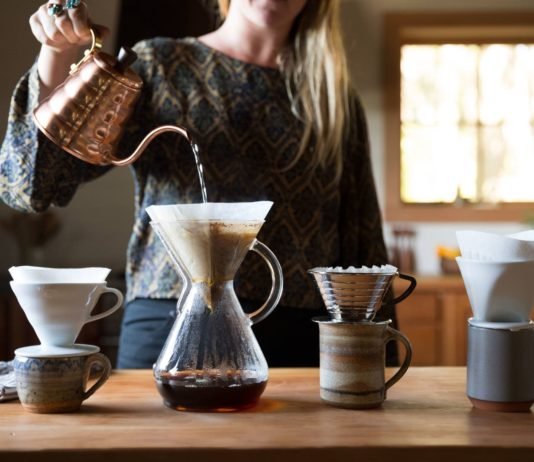 Coffee Science: How to Make the Best Pourover Coffee at Home
