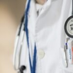 6 Points to Consider Before Choosing a Career in Healthcare Career in Healthcare