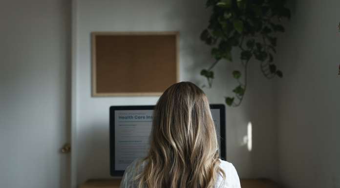 How to Stay Healthy While Working Remotely During the Pandemic