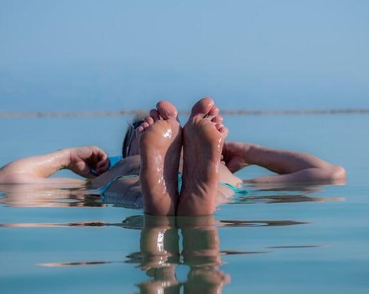 Understanding the Difference Between Self-Care & Self-Indulgence Self-Care & Self-Indulgence