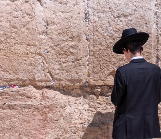 The Brit Milah (Bris): What You Need to Know