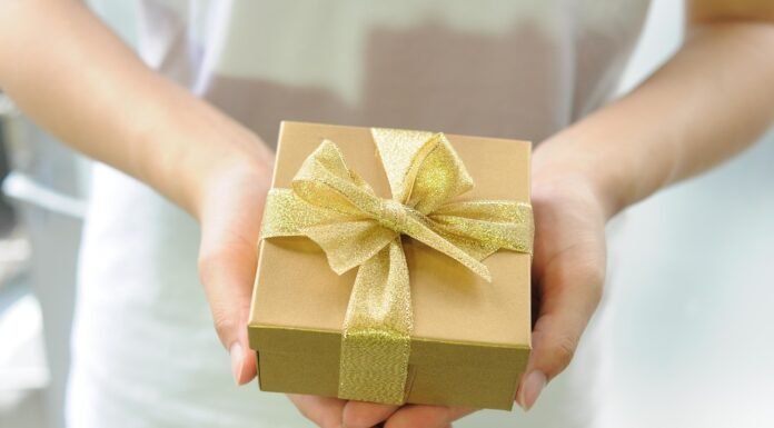 Biscuit Tin Box Safety & Packaging Innovation: Insights from Industry Practices Biscuit Tin Packaging